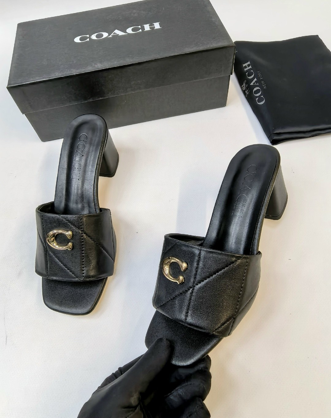 ,шлепанцы кристиан диор,шлепки диор,сандалии женские,черные босоножки