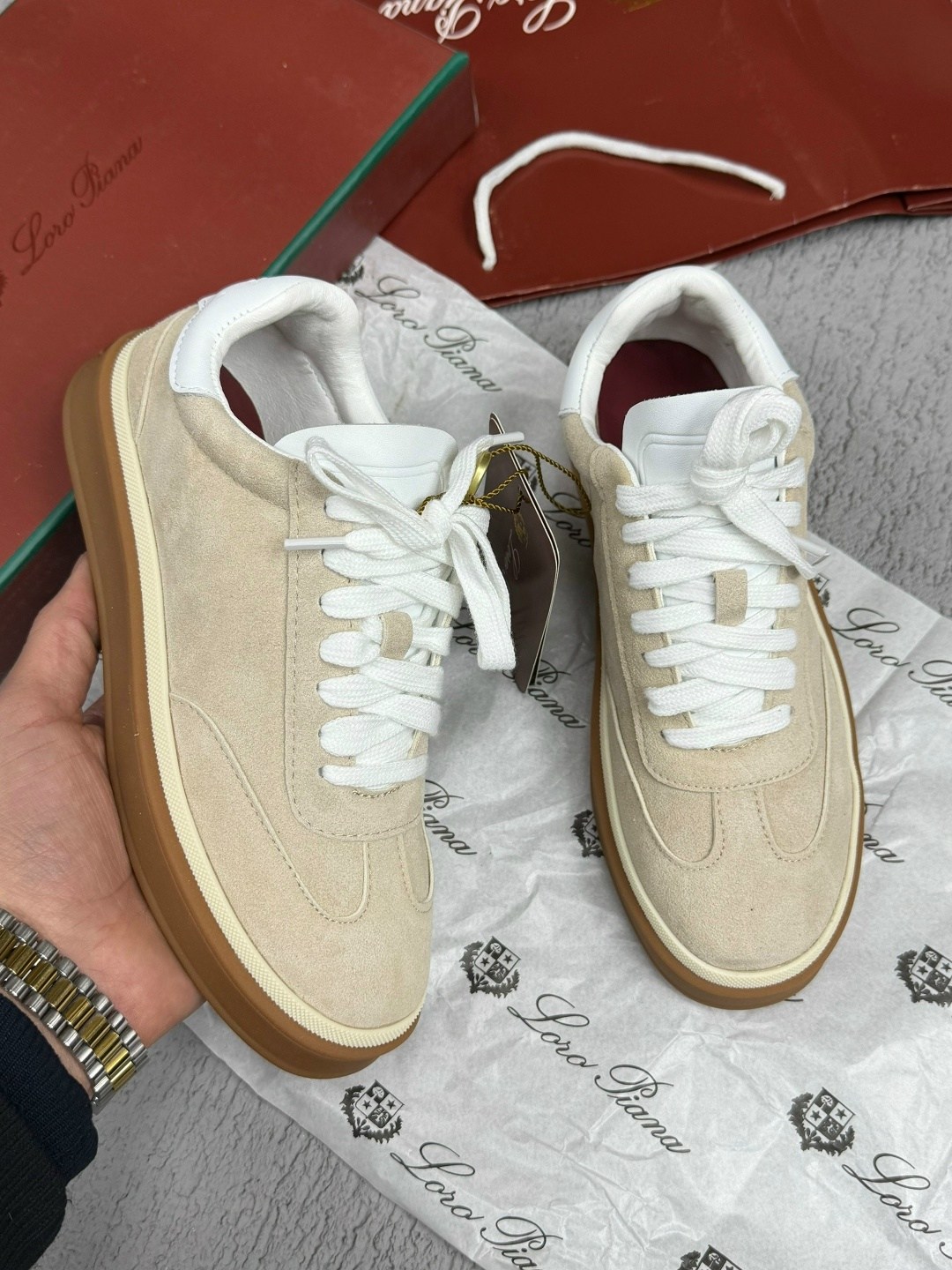 кроссовки loro piana,,кеды loro piana,кеды замшевые,кеды брендовые