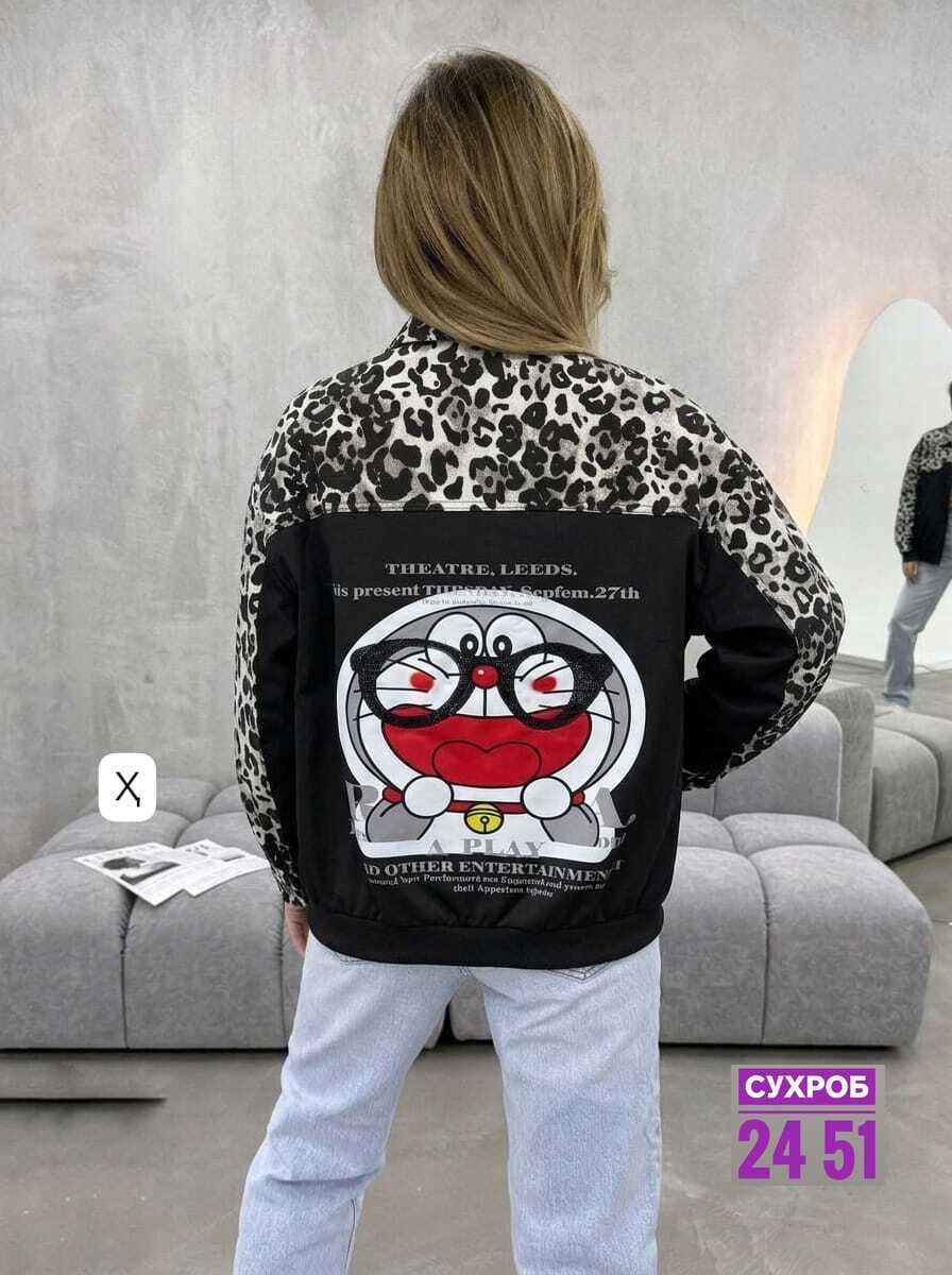 джинсовая куртка с принтом,джинсовая куртка,куртка с принтом,стильная куртка,джинсовая куртка с микки маусом