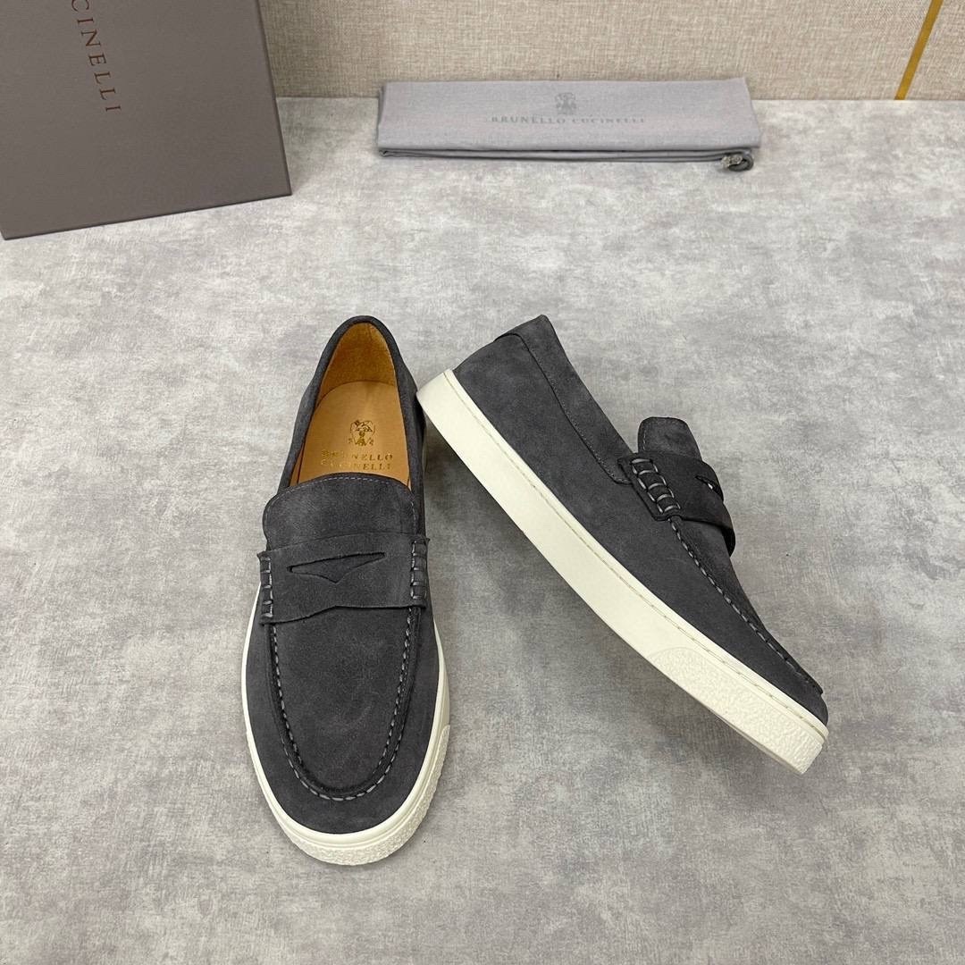 замшевые лоферы brunello cucinelli,лоферы мужские loro piana,лоферы с белой подошвой мужские brunello cucinelli,лоферы мужские замшевые,лоферы мужские натуральная замша