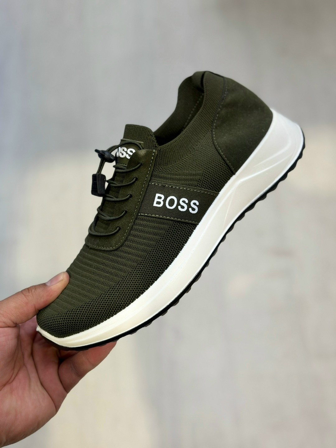 кроссовки boss,boss кроссовки мужские,кроссовки hugo boss,кроссовки босс,кроссовка мужской