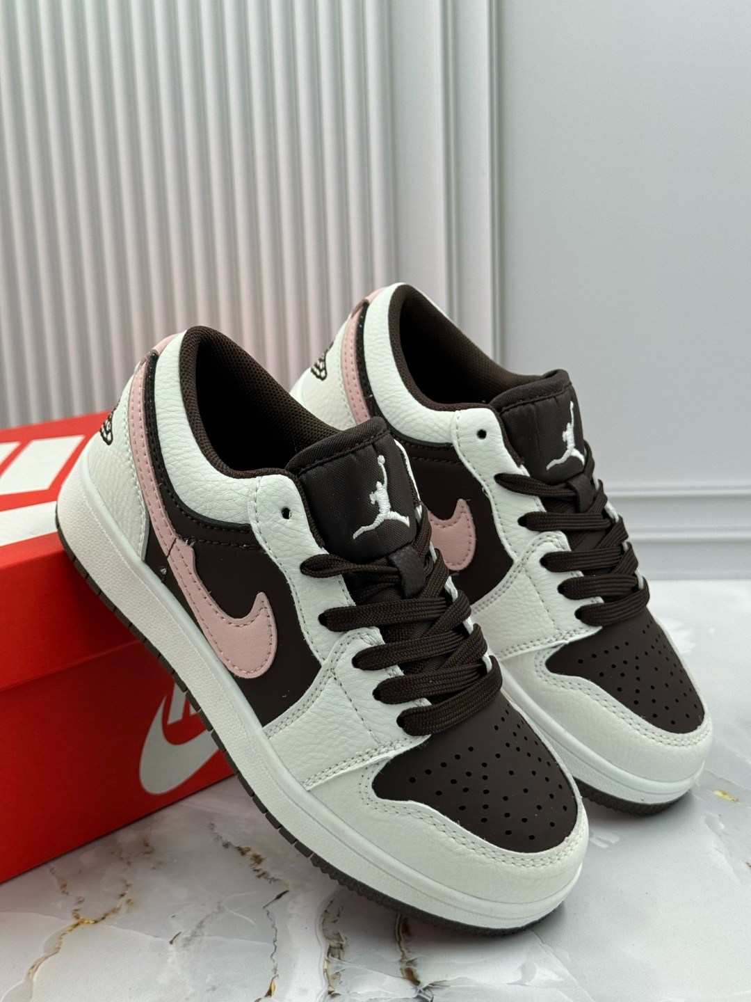 nike air jordan 1 low,nike air jordan 1 low mocha brown,air jordan 1 low,кроссовки,баскетбольная