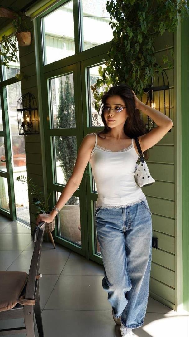 женская майка,кружевная майка,хлопковая маечка на тонких бретелях,женский топ на бретелях,майка женская на тонких бретельках