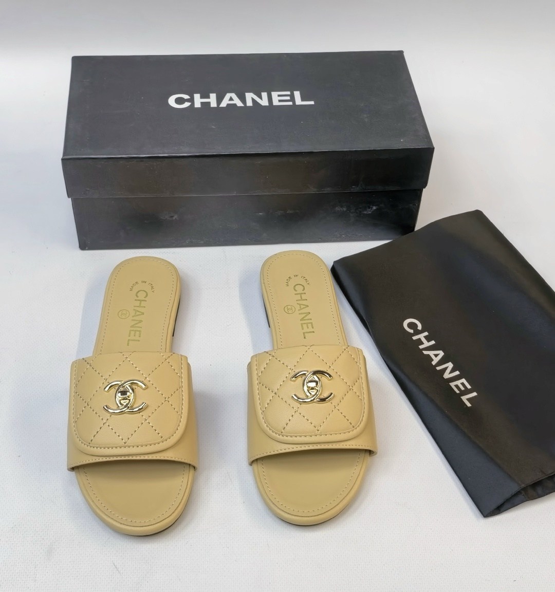 шлепанцы chanel,шлепки шанель женские,шлепки шанель,тапочки женские chanel,тапочки chanel