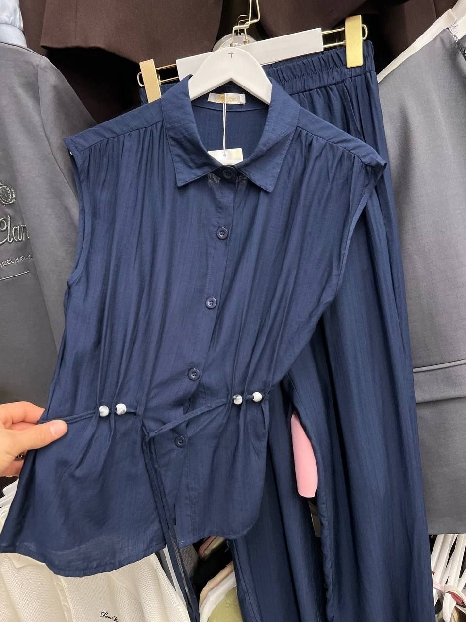 костюм женский,,рубашка женская,стильные наряды