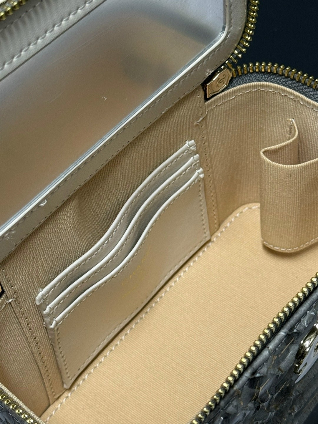 сумка chanel,chanel сумка кросс боди,сумка на плечо chanel,сумка шанель,женская сумка chanel