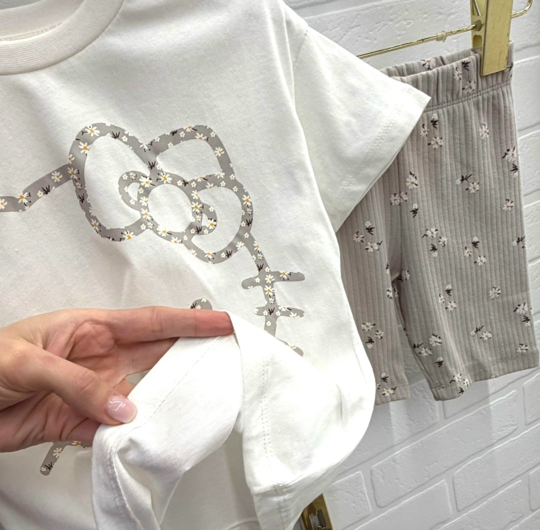 ребенок,футболки детские,комплект для девочки,дети одежда,