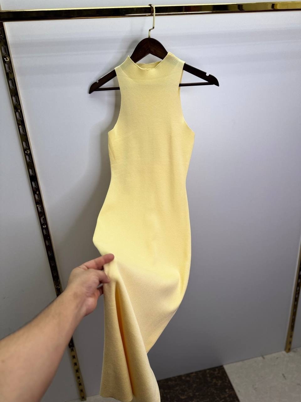 прямое платье,платье,облегающее платье,платье женское белое,трикотажное платье