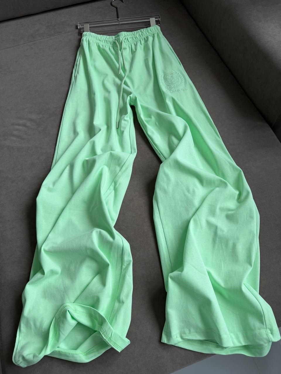 спортивные костюм,летние костюмы,женские костюмы,спортивные штаны