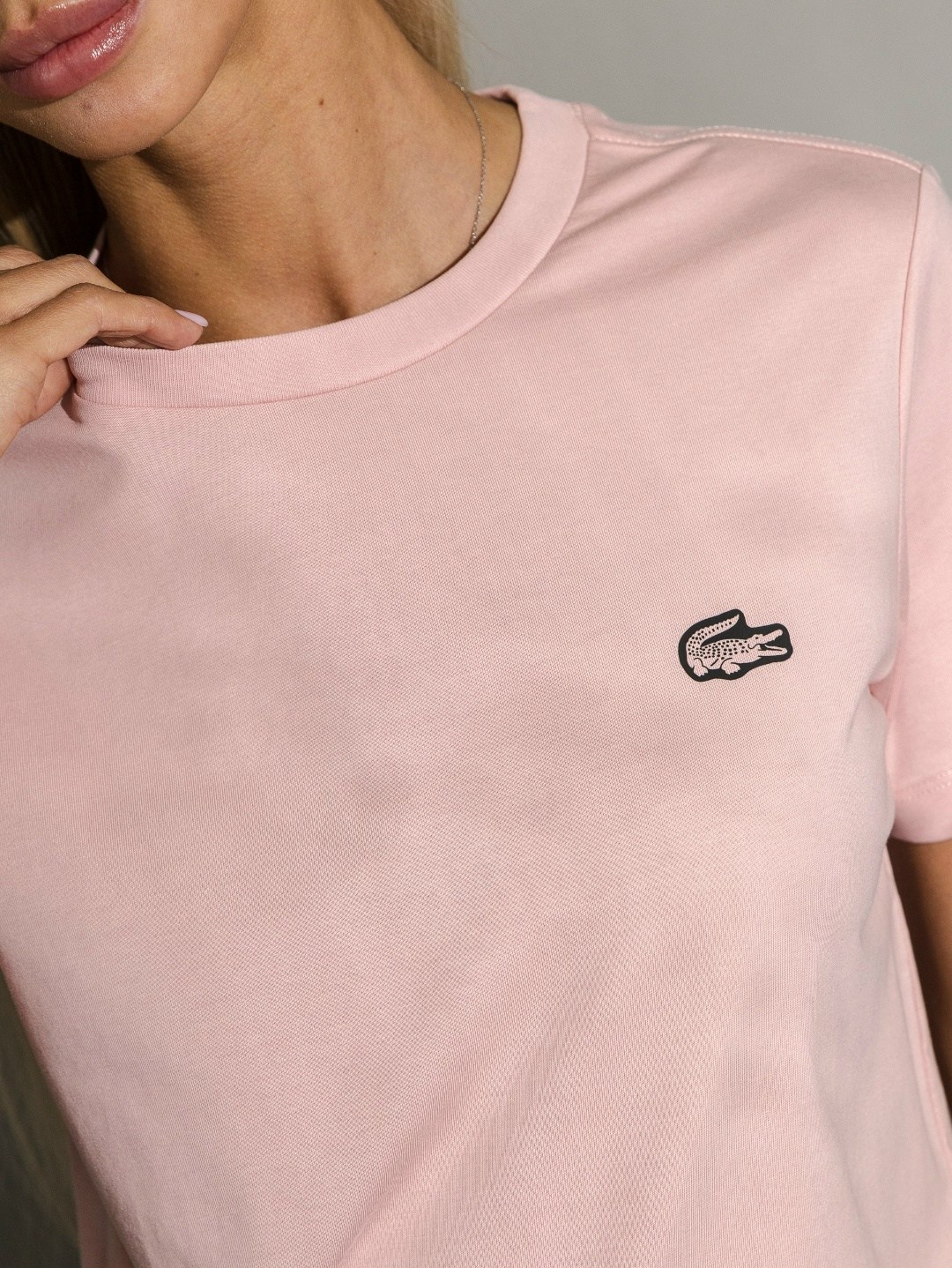 женская футболка,базовая женская футболка,футболка лакоста женская,футболка розовая,розовая футболка женская