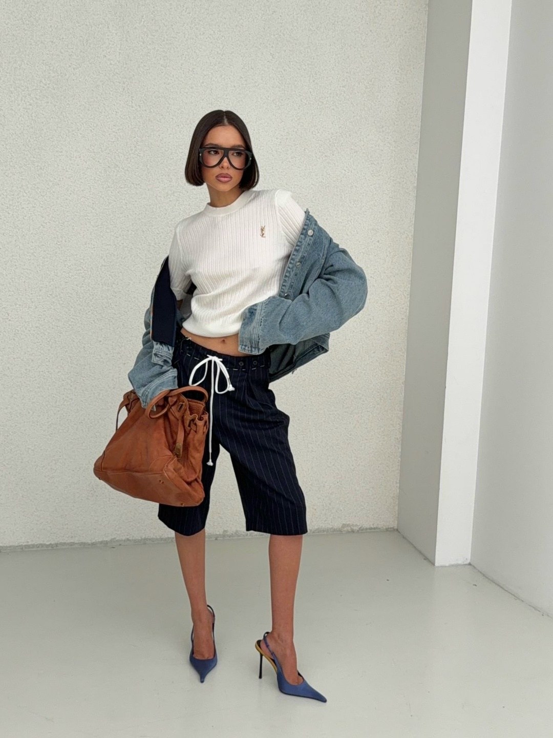 джинсовая куртка,джинсовые шорты,мода и стиль,шорты бермуды