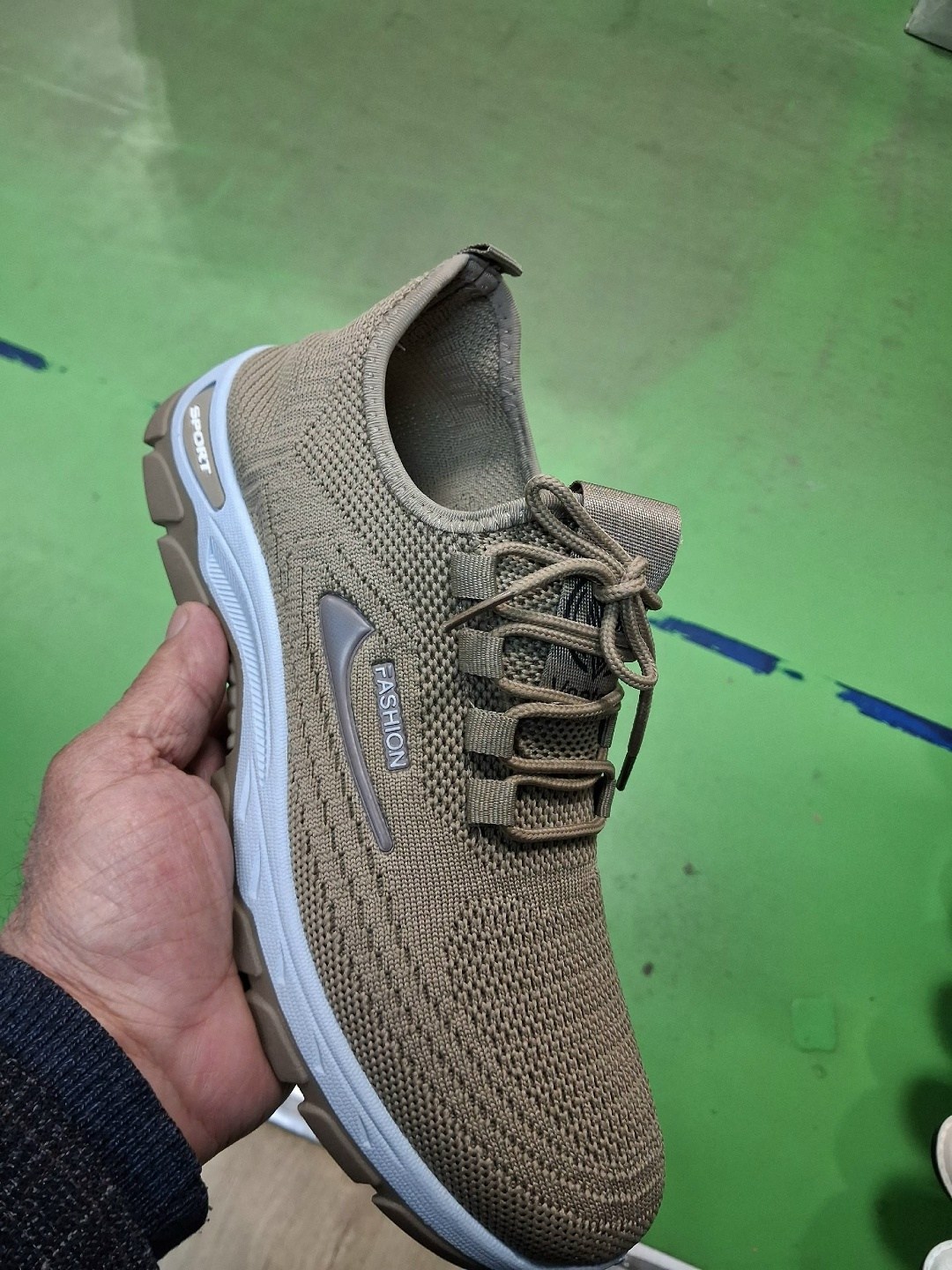 кроссовки,,мужские кроссовки,кроссовка мужской,кроссовки отличный