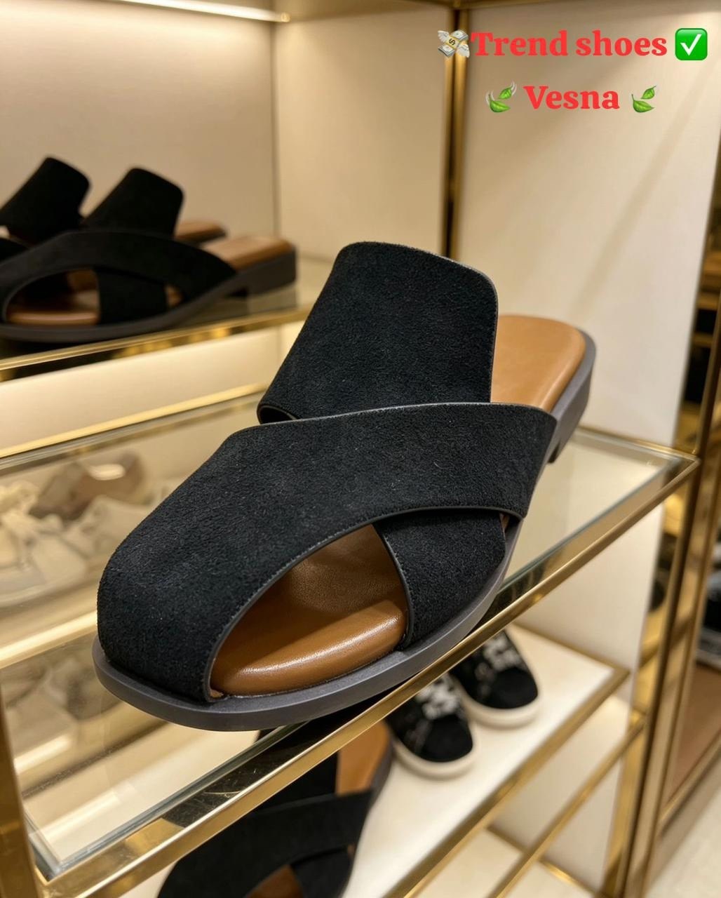 ,женские шлепанцы,мужские шлепанцы,мужские шлепки,модные тапочки