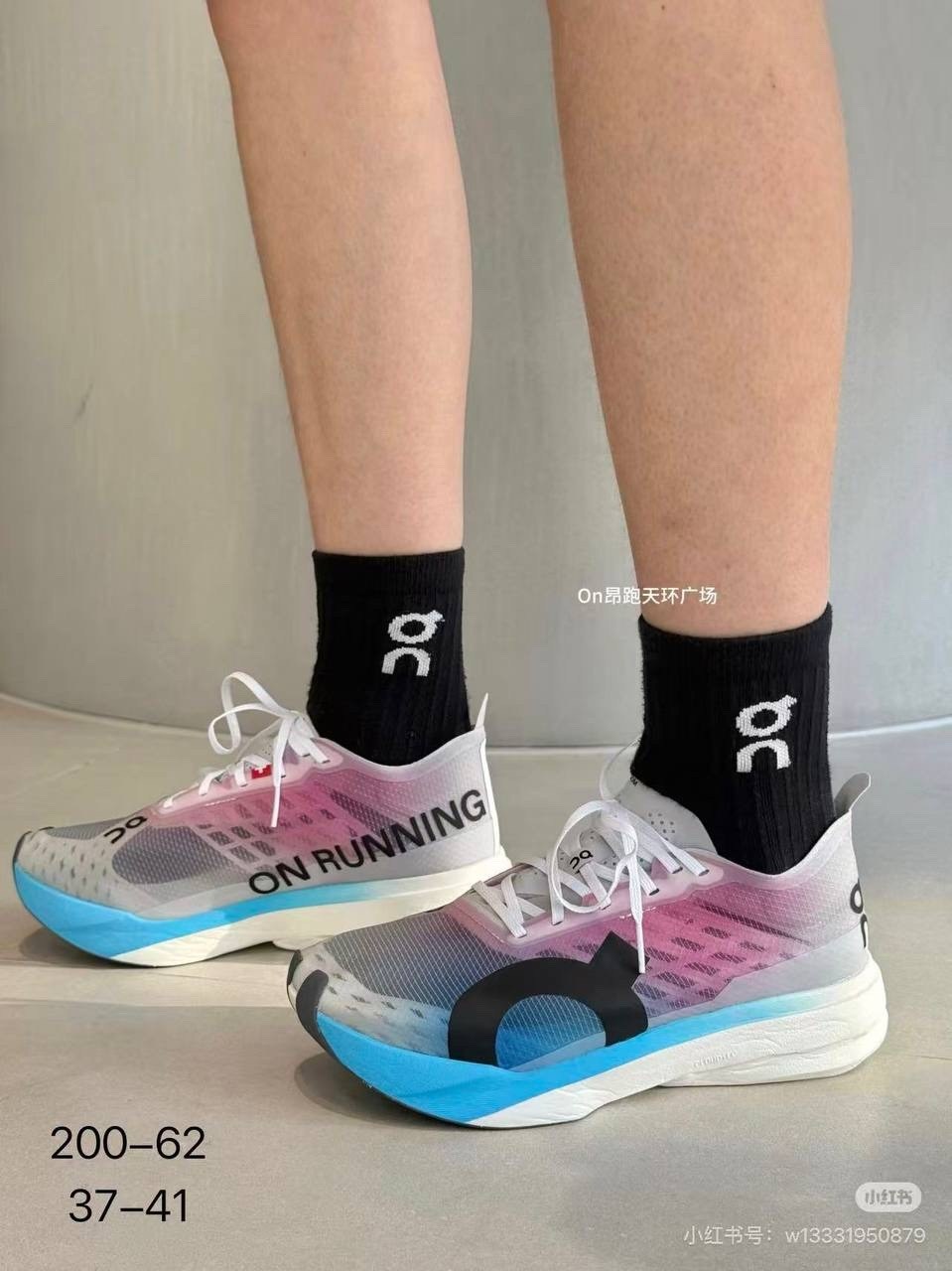 кроссовки женскиe,кроссовки,спортивные кроссовки,спортивная ,