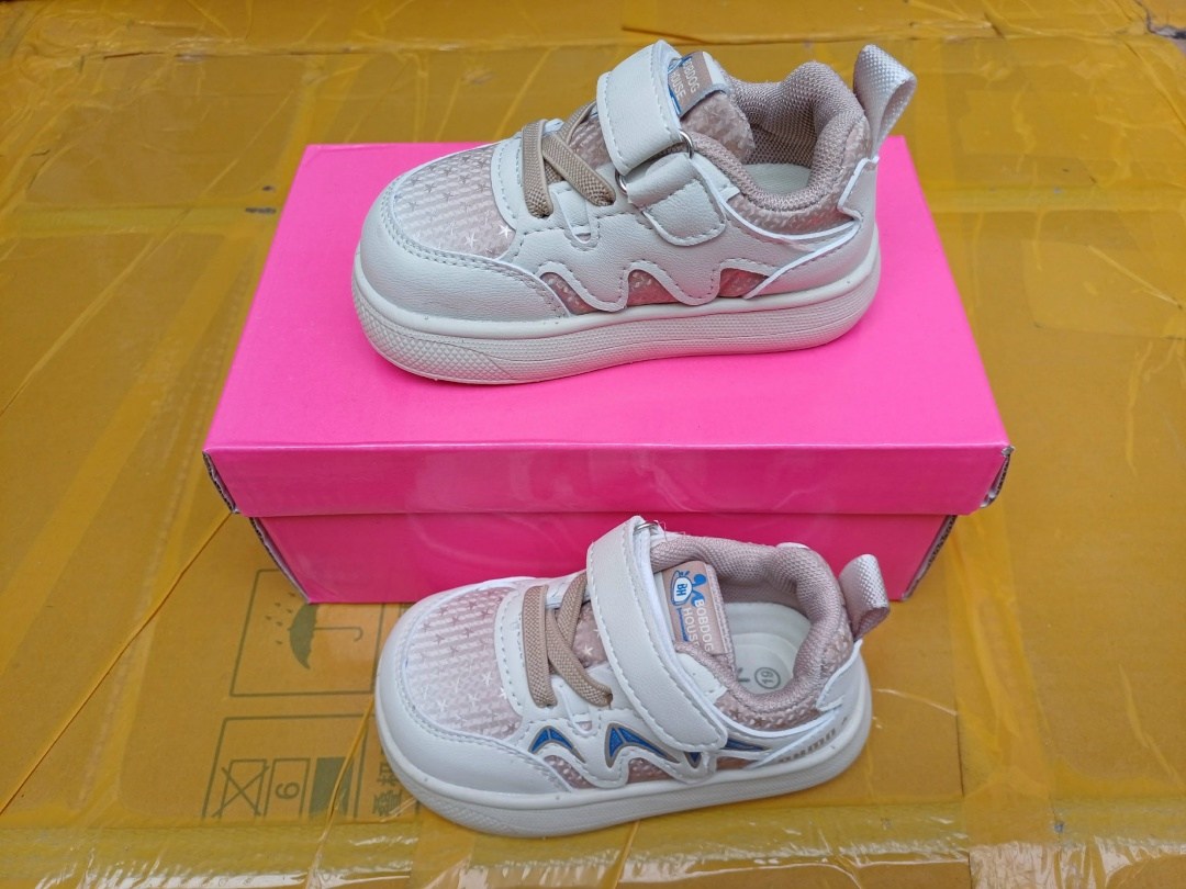 детские кроссовки,кроссовки для детей,кроссовки для девочек,кроссовка детская,детская