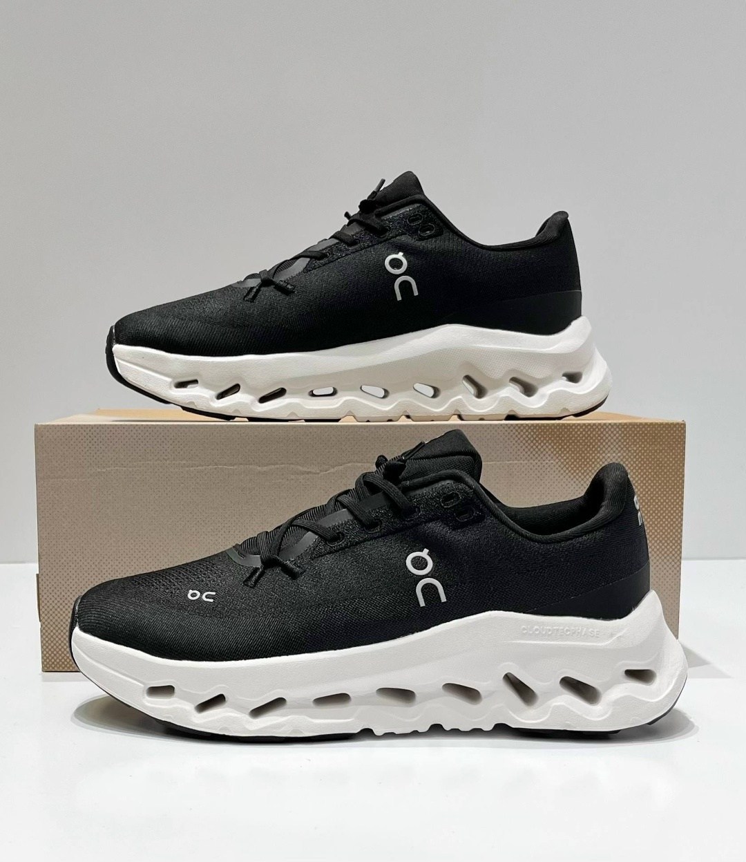 кроссовки on,кроссовки on cloud,мужские кроссовки,кроссовки женскиe,кроссовки cloudrunner 2 on черный