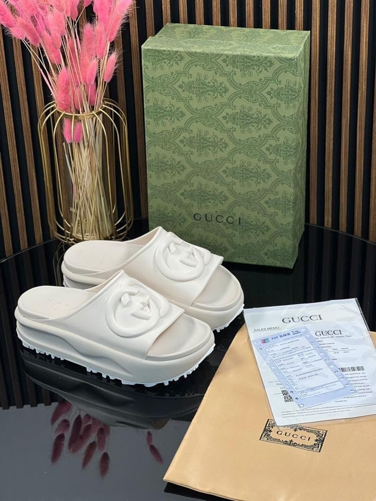 шлепанцы луи виттон белые,шлепанцы gucci женские,шлепки гуччи,,шлепки gucci женские белые