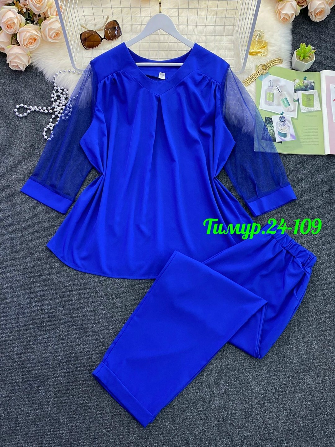 женский костюм двойка,женские костюмы,костюм брючный праздничный,костюм двойка,костюм с брюками