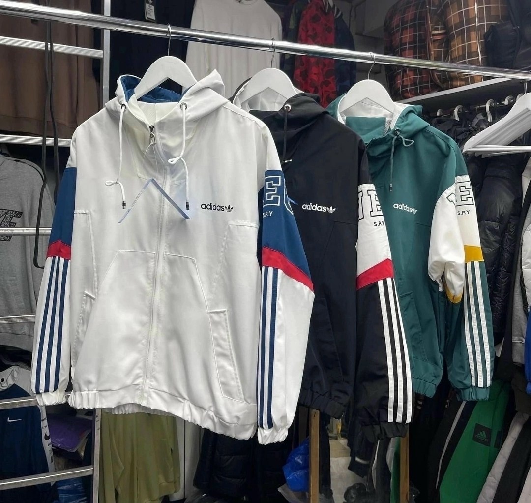 бомбер adidas originals,куртка спортивная,повседневная куртка,куртка модная
