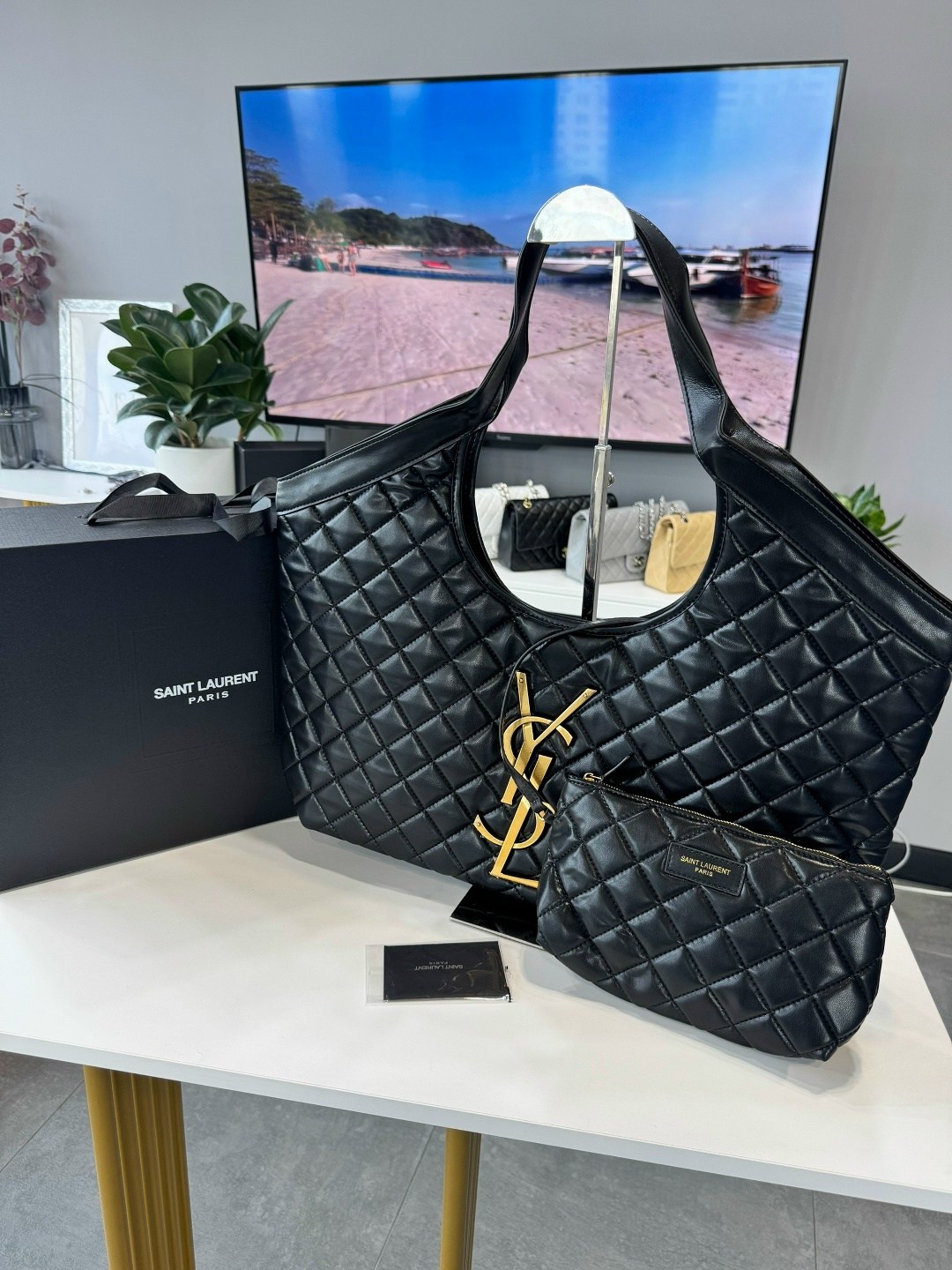 сумка ив сен лоран шопер,yves saint laurent сумка,модная сумка,сумка,женская сумка yves saint laurent