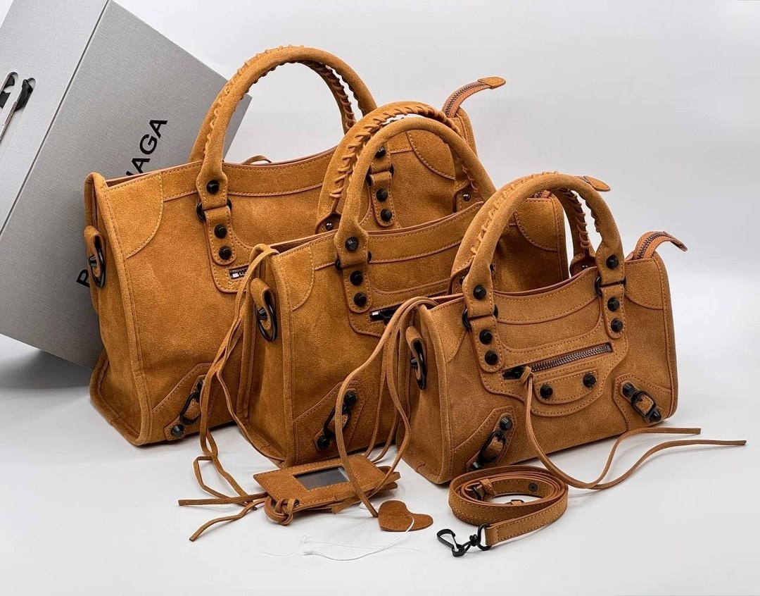 сумка женская balenciaga,замшевая сумка,balenciaga сумка,сумка женская замшевая,коллекция сумок баленсиага