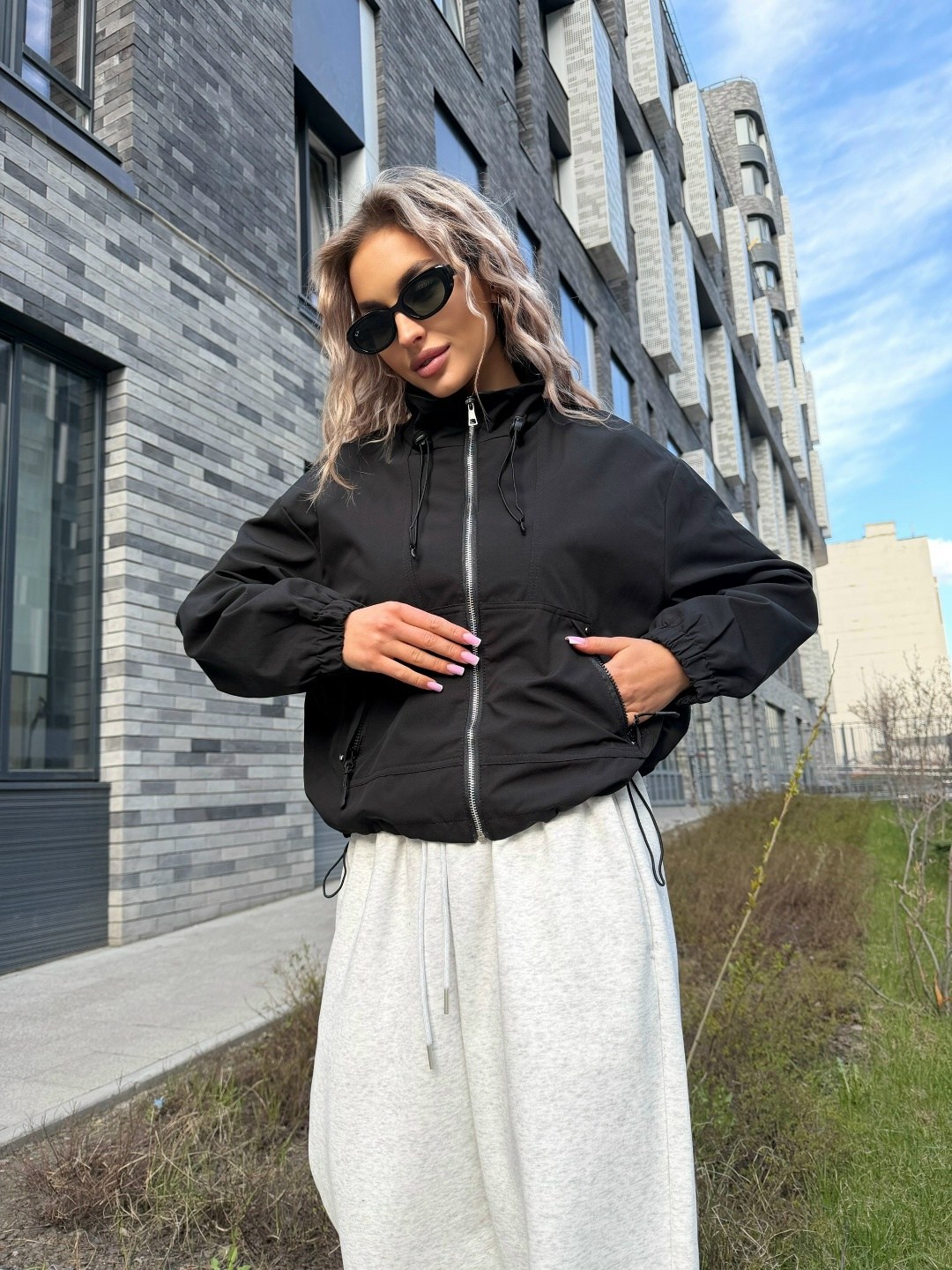 ветровка,женская ветровка,легкая куртка,куртка ветровка женская,ветровка куртка