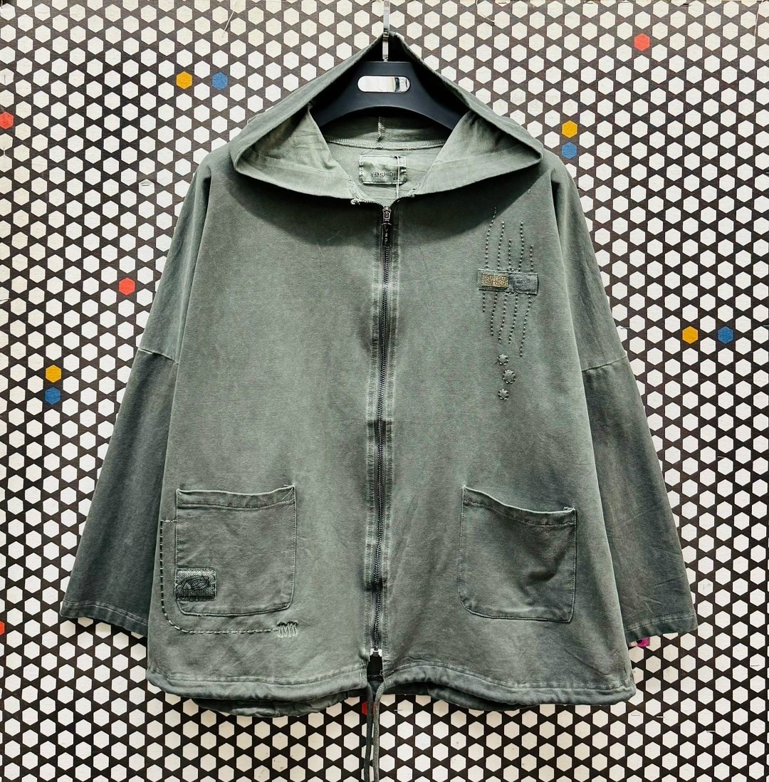 женская джинсовая куртка,джинсовая куртка,куртка женская,женская джинсовая куртка с капюшоном,джинсовая куртка большие размеры