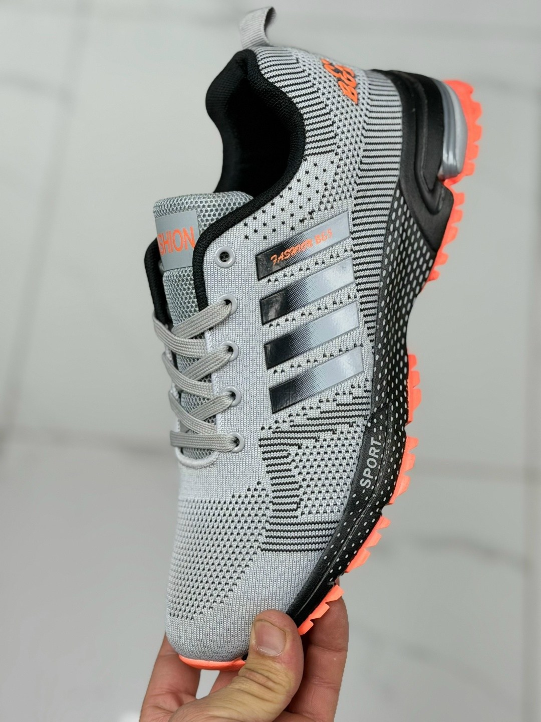 кроссовки adidas,кроссовки мужские adidas,кроссовки,кроссовки adidas marathon,мужская  кроссовки