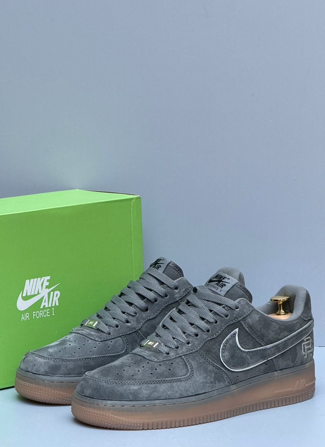 кроссовки nike air force 1 low,nike air force 1 low,кроссовки nike air force 1,nike x reigning champ air force 1 low серые замша мужские,кроссовки мужские nike air force 1