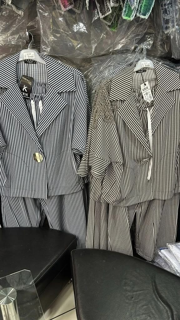 женский костюм,брючный костюм женский,костюм в полоску,брючный костюм,брючный классический костюм -двойка в полоску