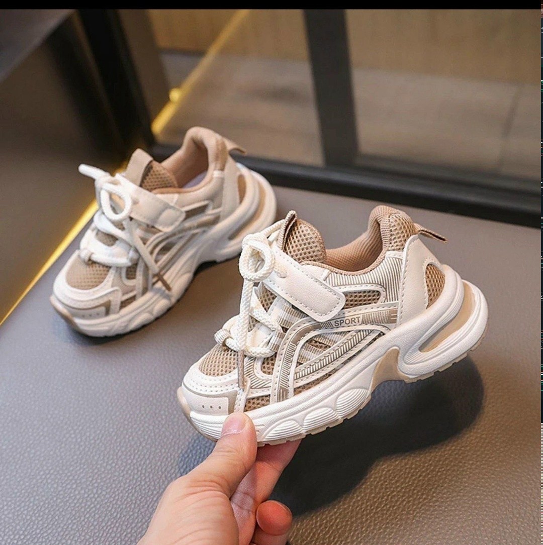 белые кроссовки детские,детские кроссовки,кроссовки,кроссовки для малыша,кроссовка детская