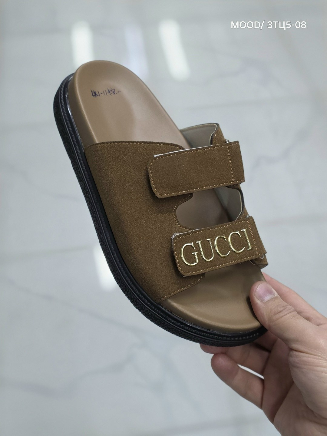 ,шлепанцы женские,шлепки фенди,шлепки женские,тапочки модные