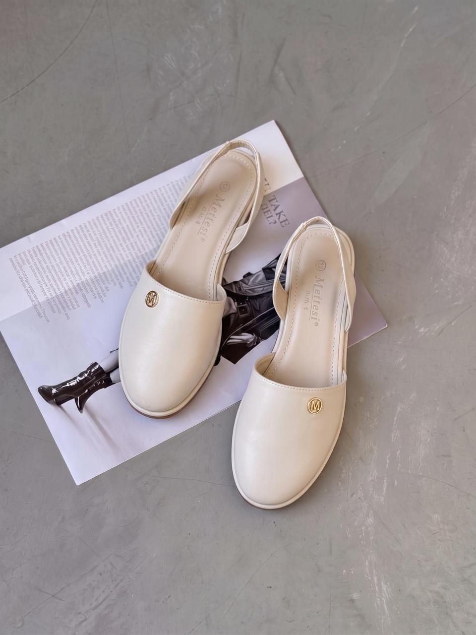 ,женская ,босоножки женские,сандали,белые туфли