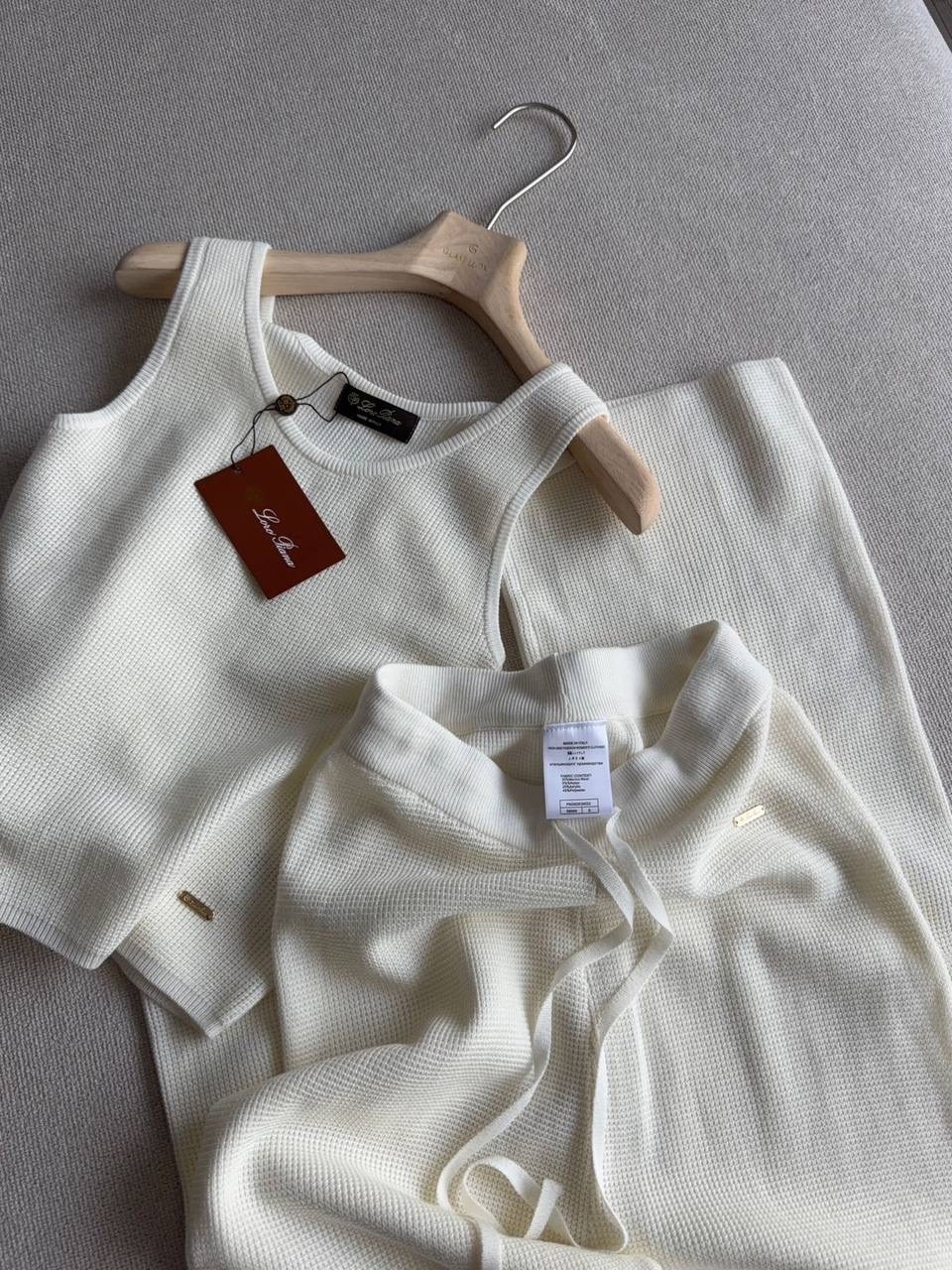 трикотажные брюки,брюки модные,брюки комплект,белые брюки