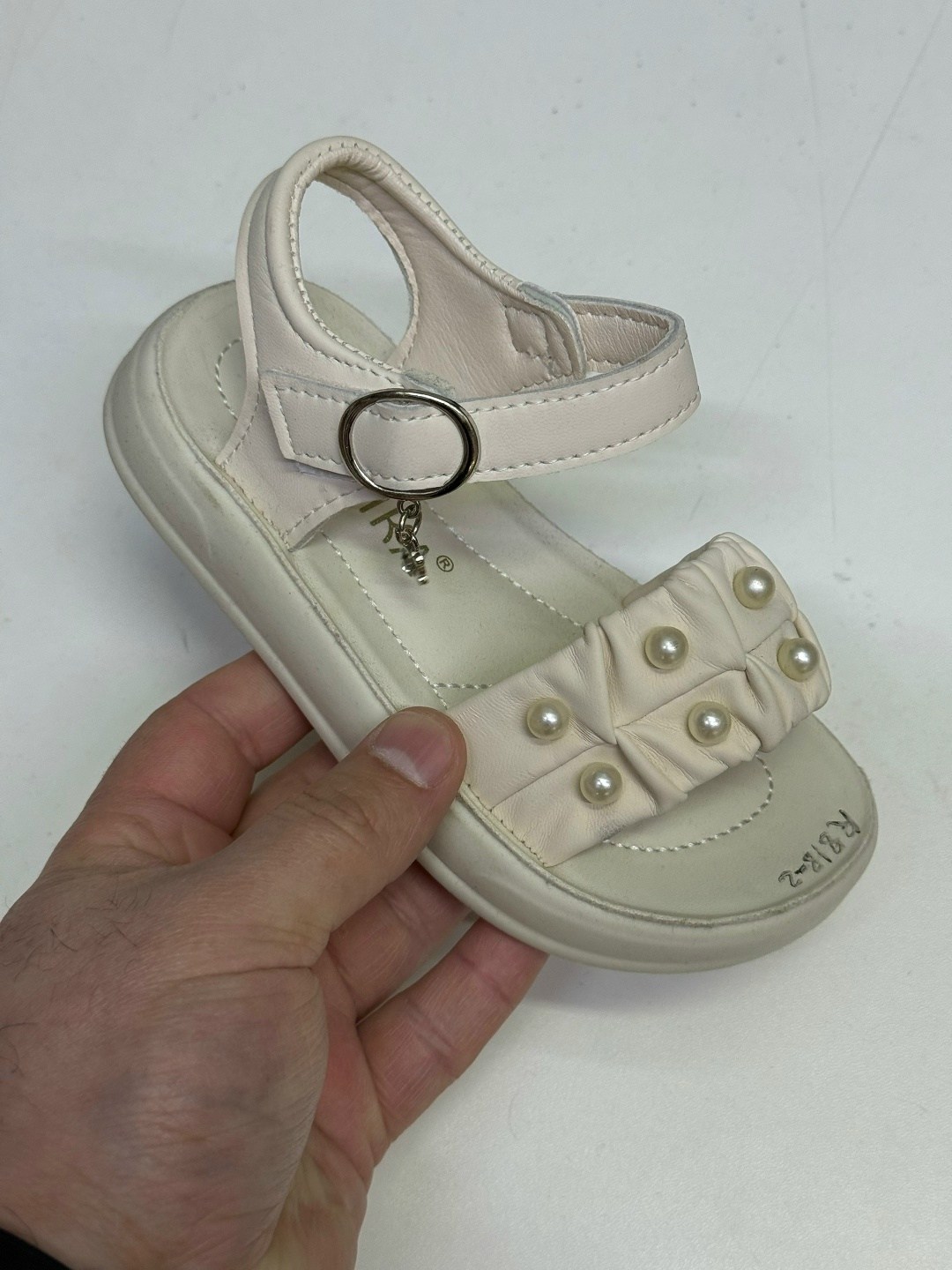 сандалии для девочек,босоножки для девочек,,детские босоножки,сандалии