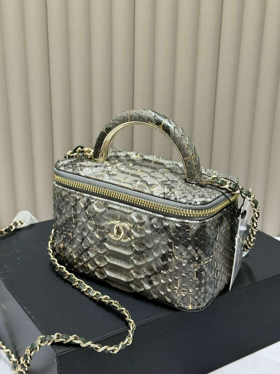 сумка chanel,chanel сумка кросс боди,сумка на плечо chanel,сумка шанель,женская сумка chanel