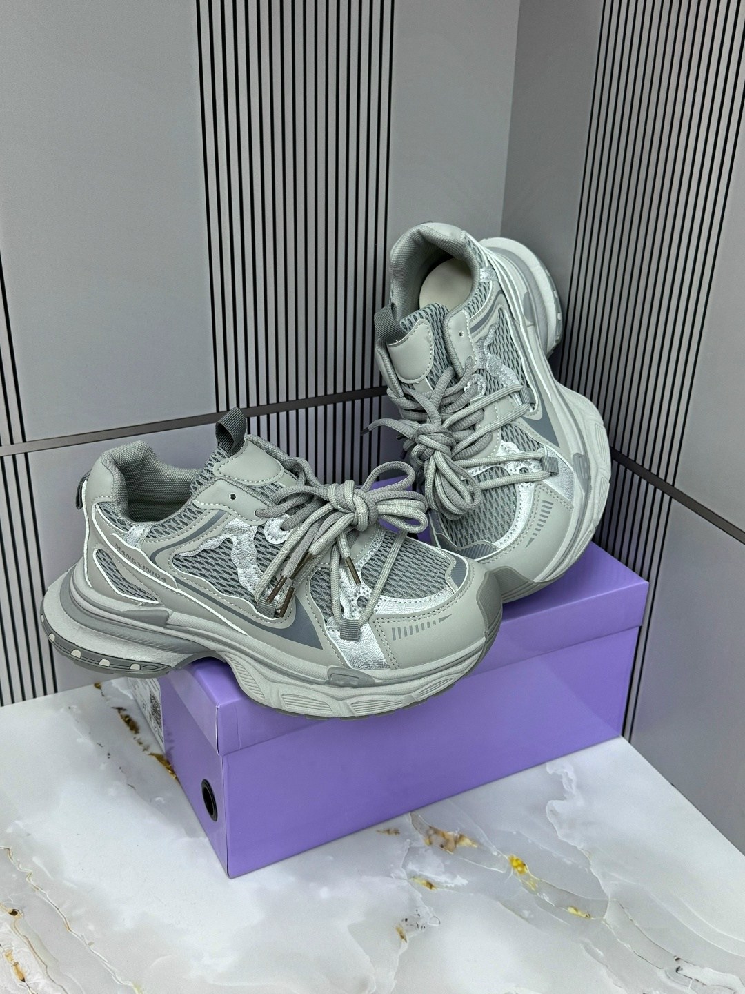 кроссовки женские,кроссовки,женские массивные кроссовки,женские модные кроссовки,модные кроссовки