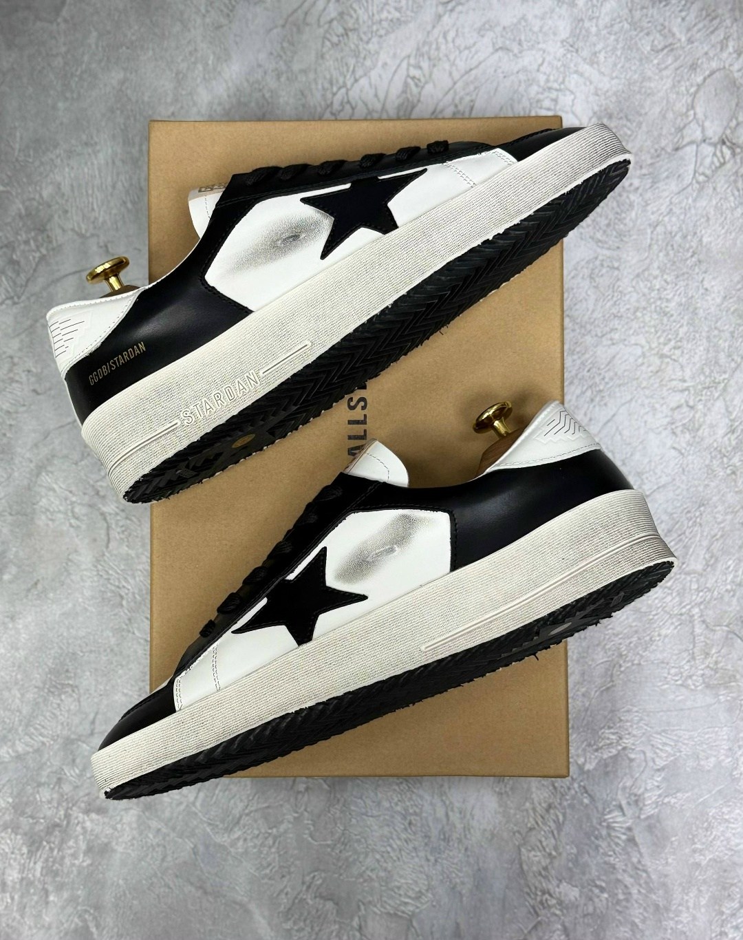 ,кроссовки stardan black white golden goose,кроссовки golden goose,кеды golden goose,golden goose stardan