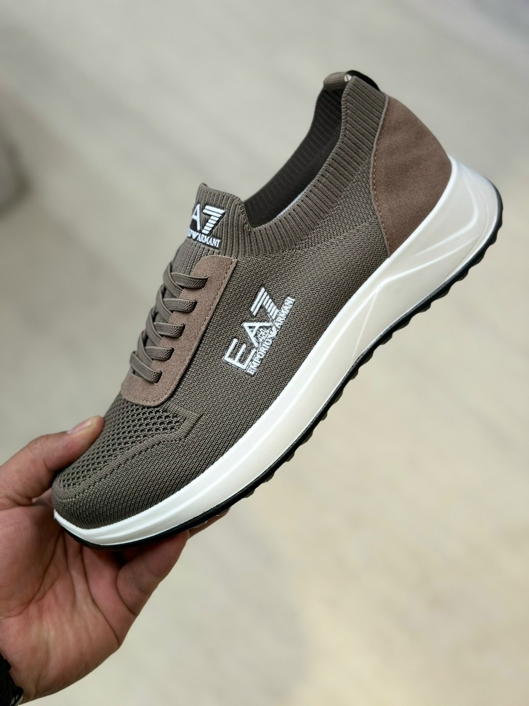 кроссовки ea 7,,кроссовка мужской,armani кроссовки,мужские кроссовки