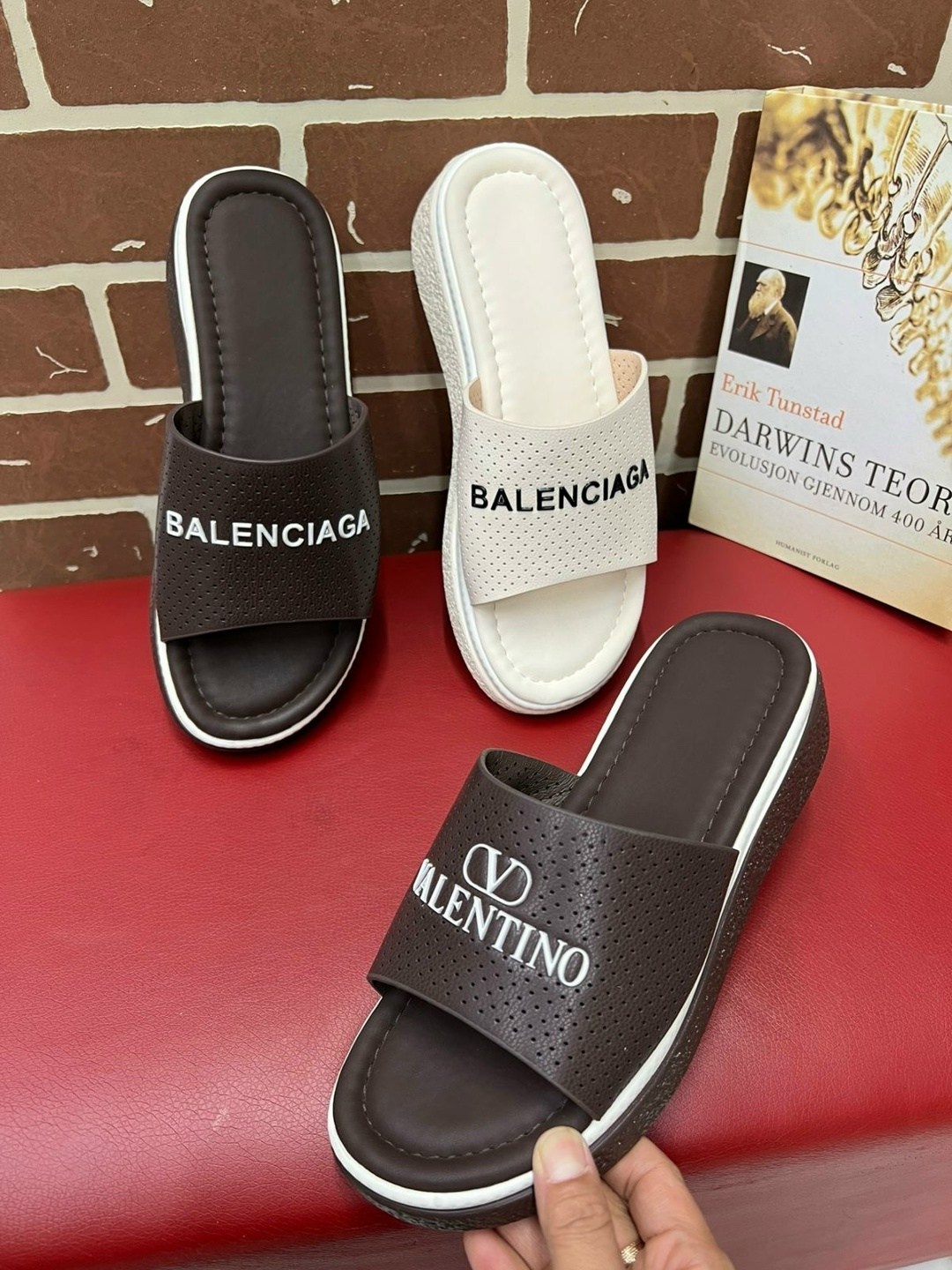 шлепки прада мужские,шлёпки женские прада,шлепанцы prada,,шлепанцы женские