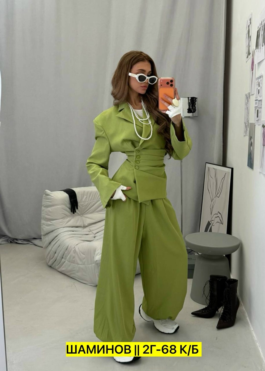 брючный костюм sorochinskaya 0613004 красный,брючный костюм,брючный костюм +топ,брючный костюм женский,костюм тройка женский