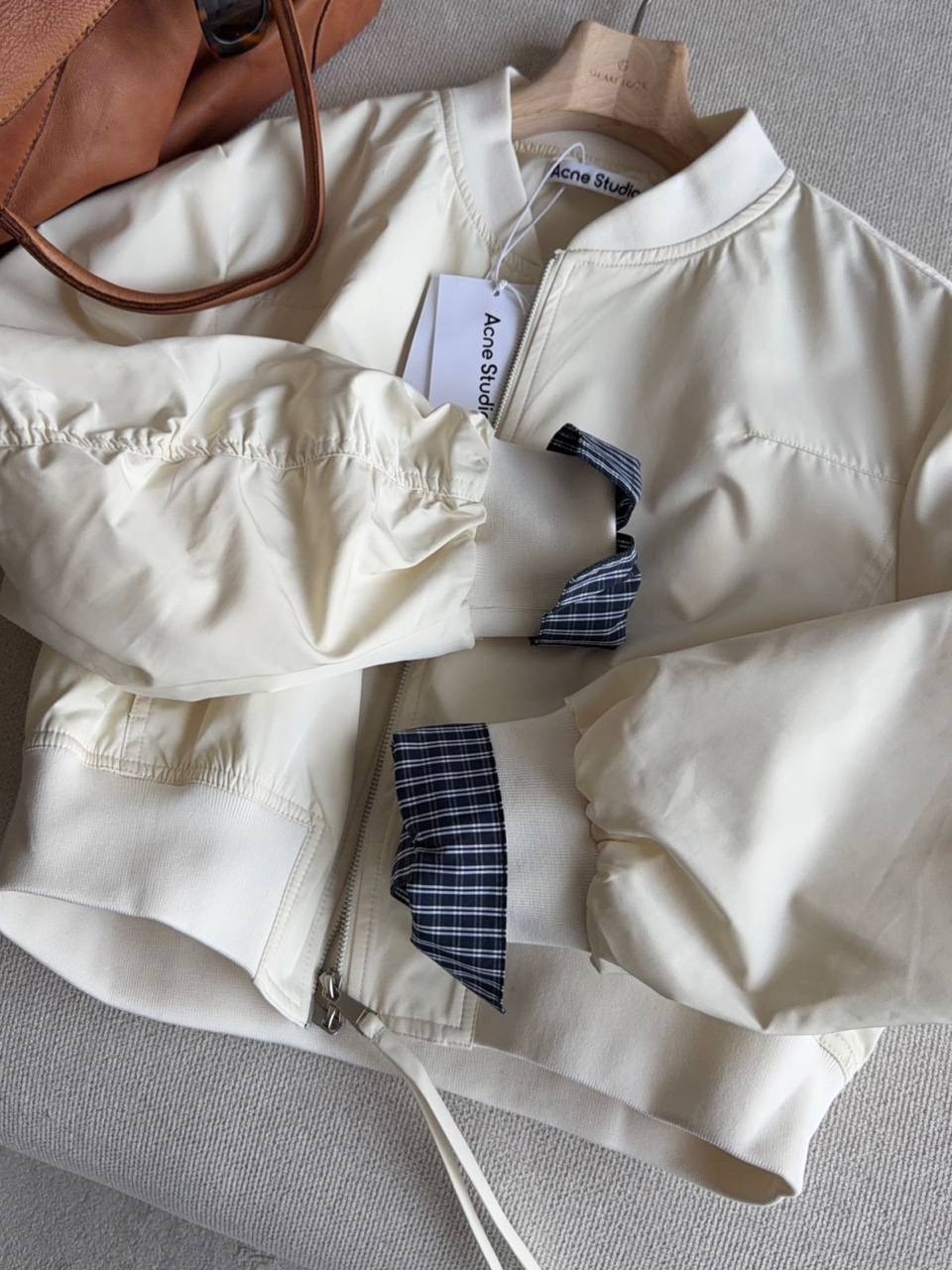 повседневная куртка,куртка харрингтон burberry,куртка бомбер,куртка,универсальная куртка