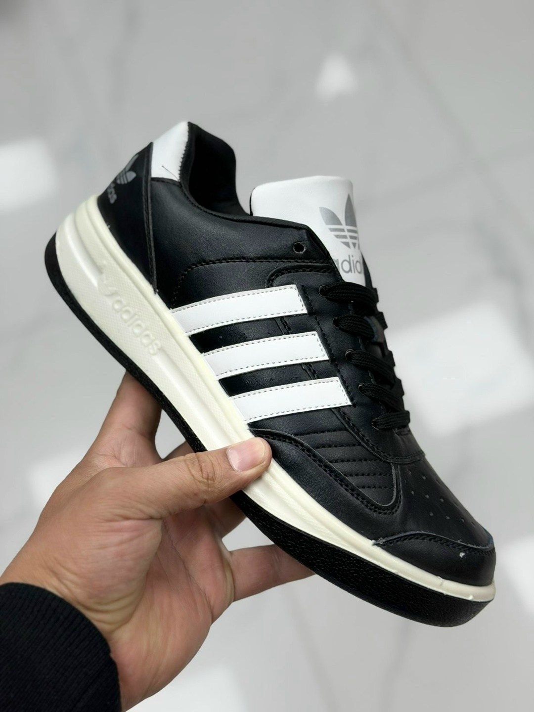 кроссовки adidas,мужские кроссовки adidas,кроссовки адидас,кроссовки адидас ilie nastase,