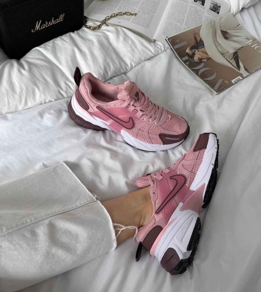 женские кроссовки,кроссовки,кроссовки nike женские,спортивная ,розовые кроссовки