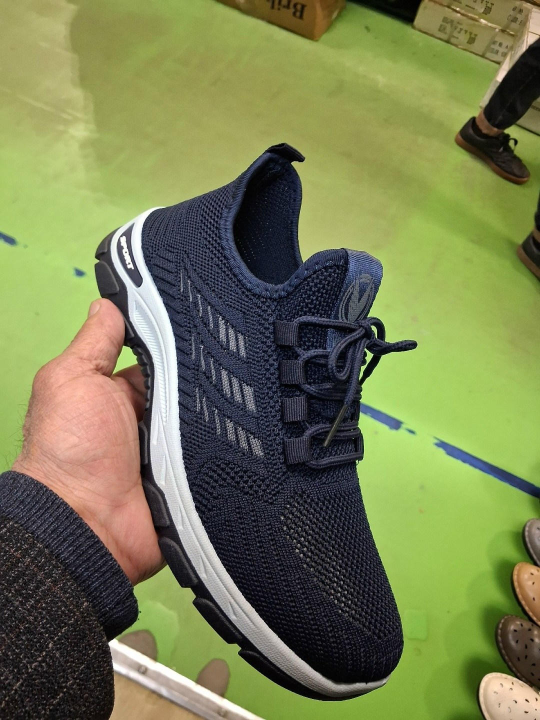 кроссовки,,мужские кроссовки,кроссовка мужской,кроссовки отличный