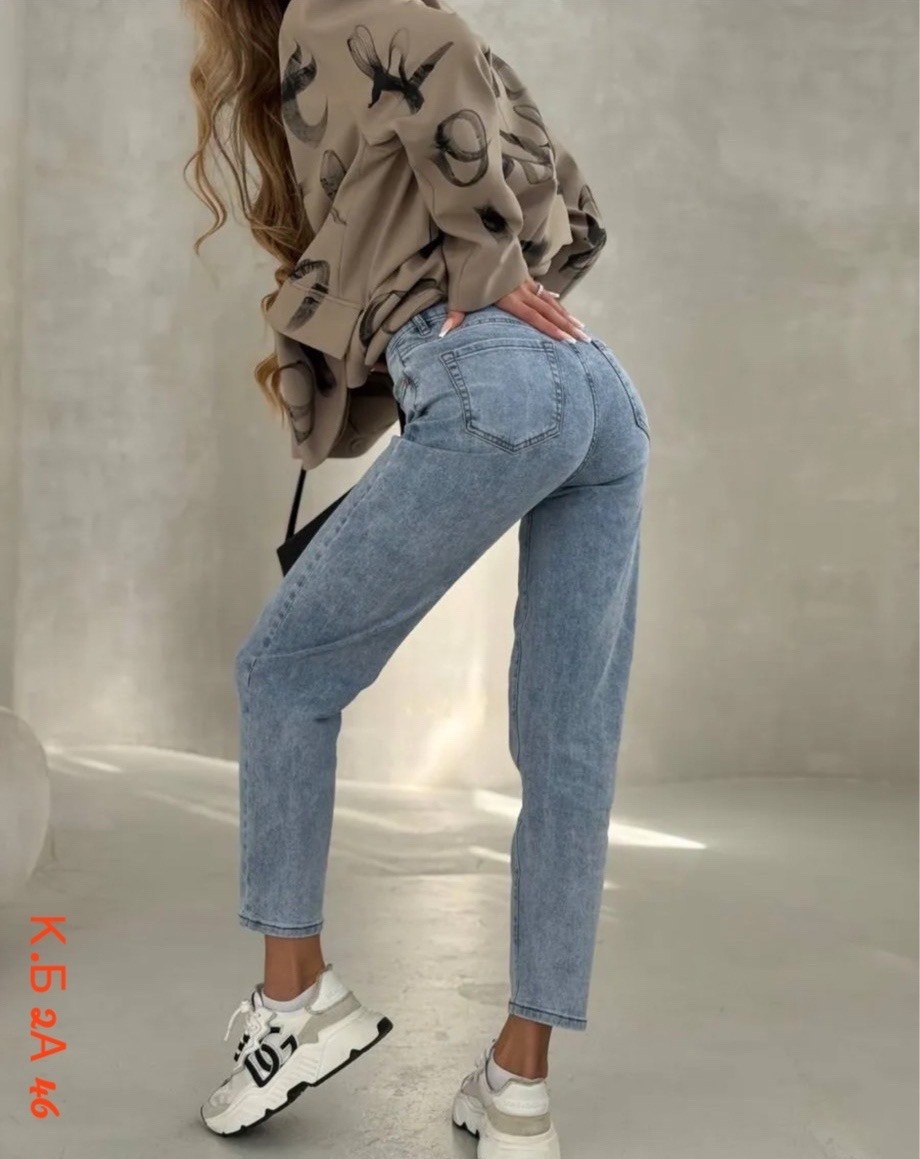 женские джинсы,джинсы женские мом,джинсы мом,модные джинсы,джинсы-бананы женские