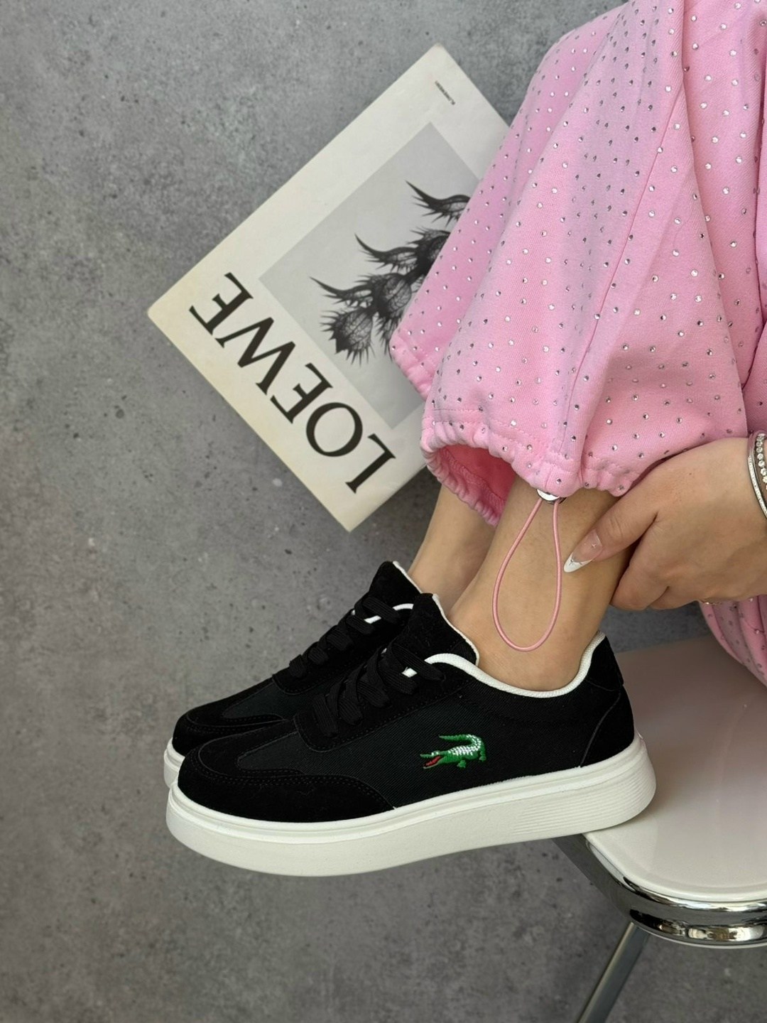 ,кроссовки lacoste,женские кроссовки,модные кроссовки,кроссовки замш