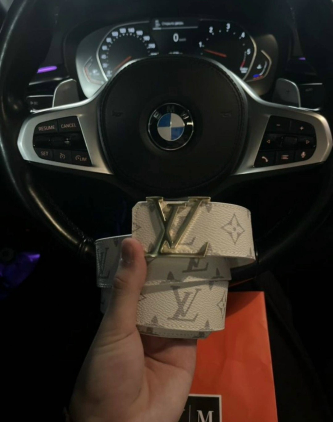 ремень луи виттон,луи виттон ремень белый,louis vuitton ремень,ремень луи витон,louis vuitton belt