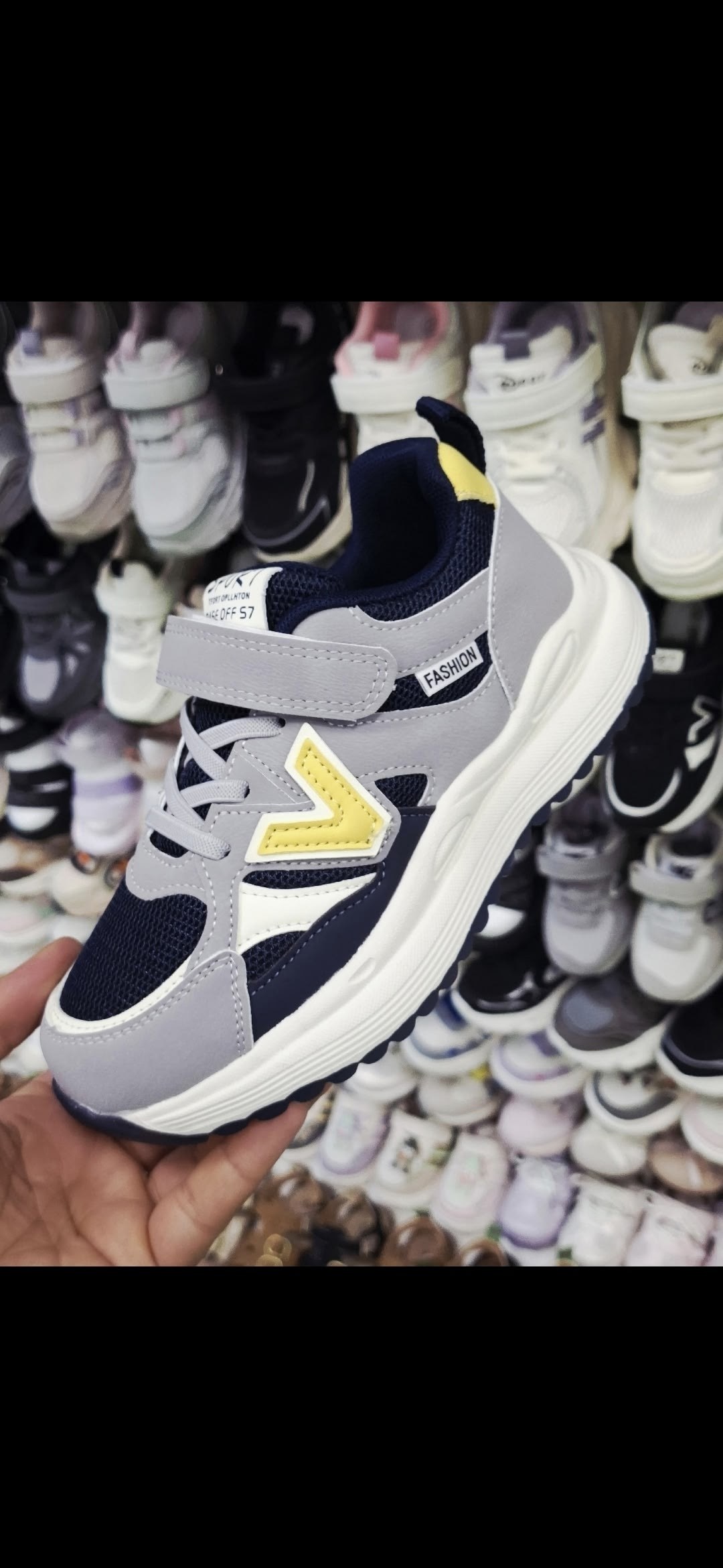 кроссовки adidas,детские кроссовки,кроссовка детская,спортивная ,детские кроссовки для мальчика