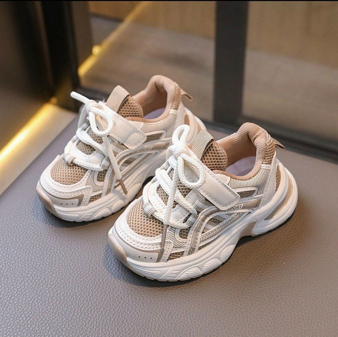 белые кроссовки детские,детские кроссовки,кроссовки,кроссовки для малыша,кроссовка детская